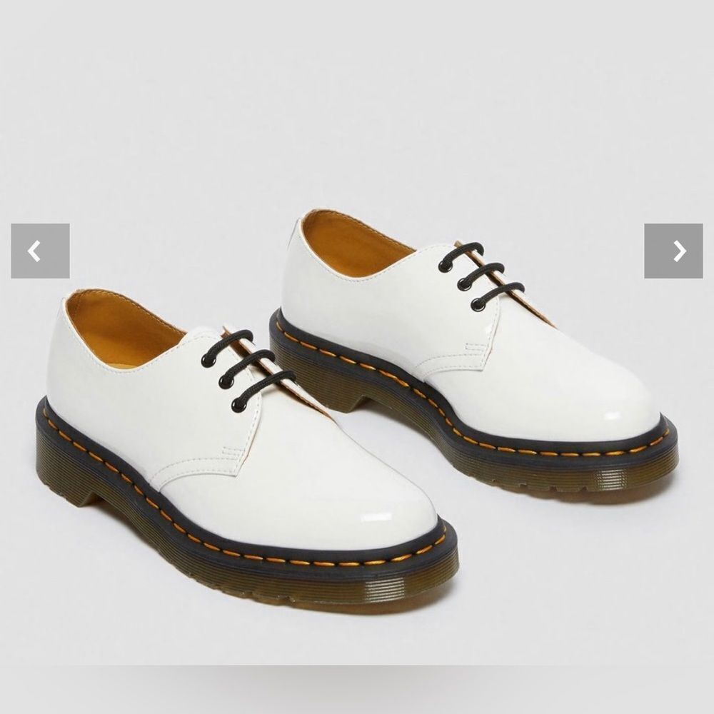 Dr. Marten 1461 Women’s Patent Leather Oxford Shoes in White Lucido Size 6